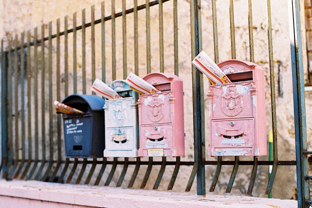 Buzones - Foto de Polina Kholodova de Pexels