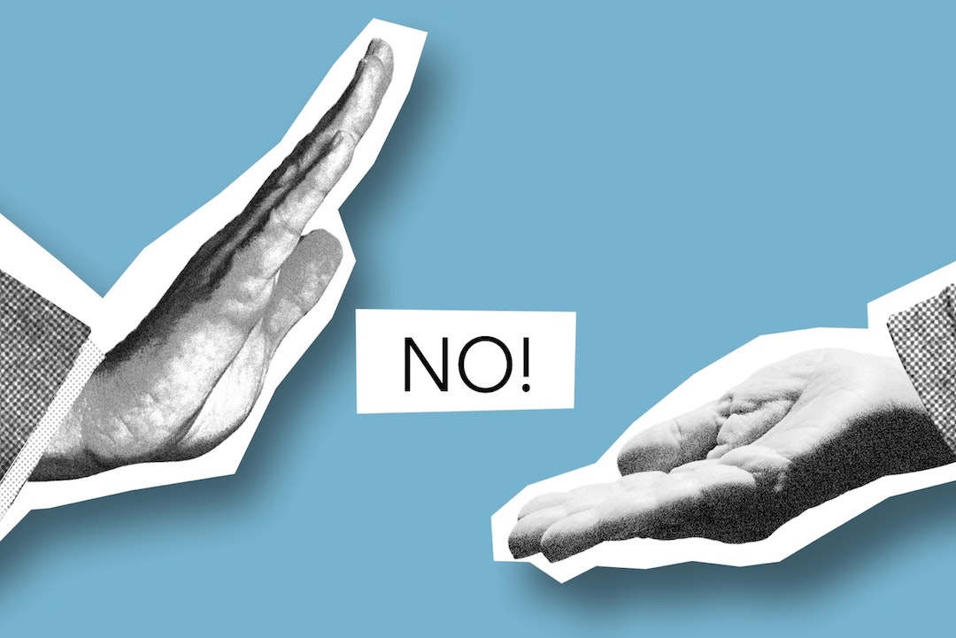 Dos manos con un NO entre ellas - Photo Photo by Monstera on Pexels